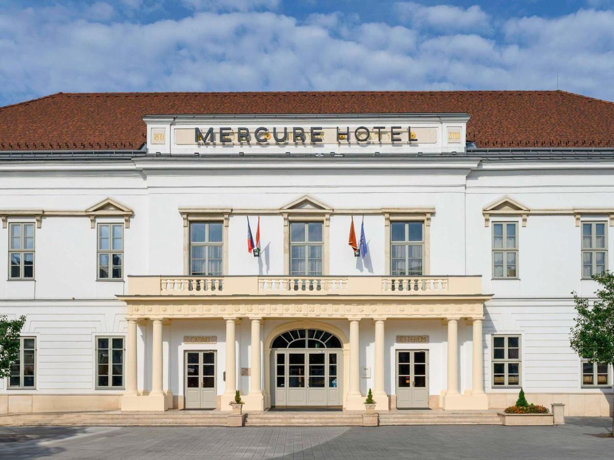 Mercure Szekesfehervar Magyar Kiraly 외부 사진