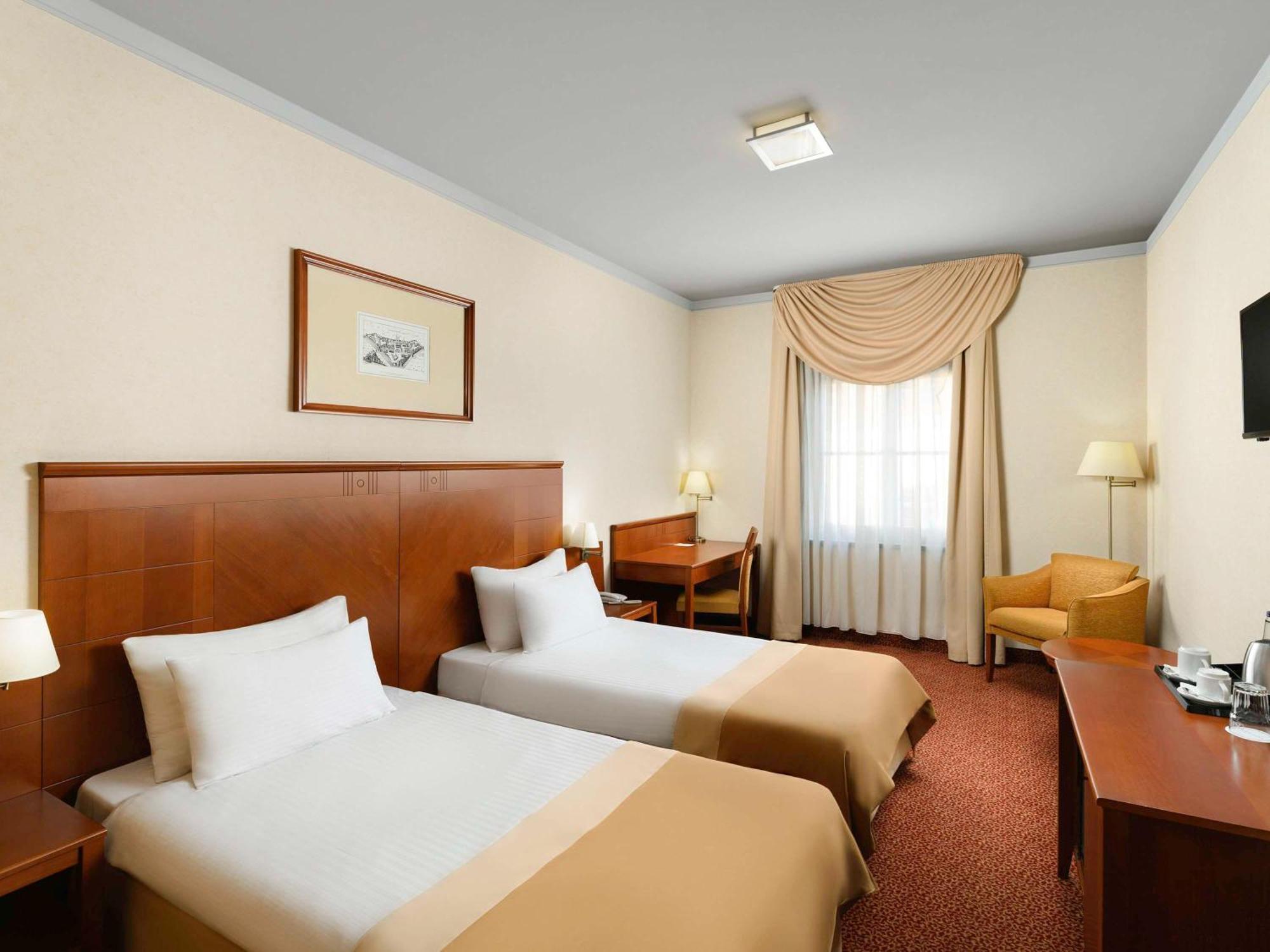 Mercure Szekesfehervar Magyar Kiraly 외부 사진