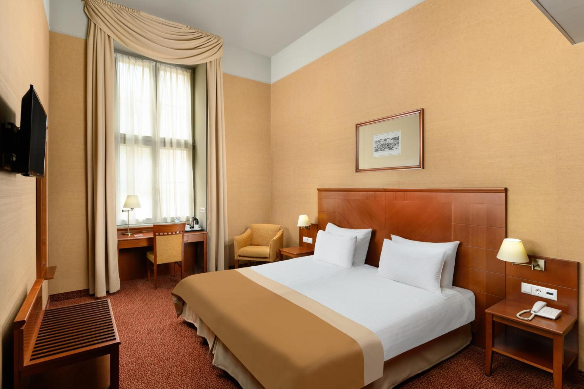 Mercure Szekesfehervar Magyar Kiraly 외부 사진