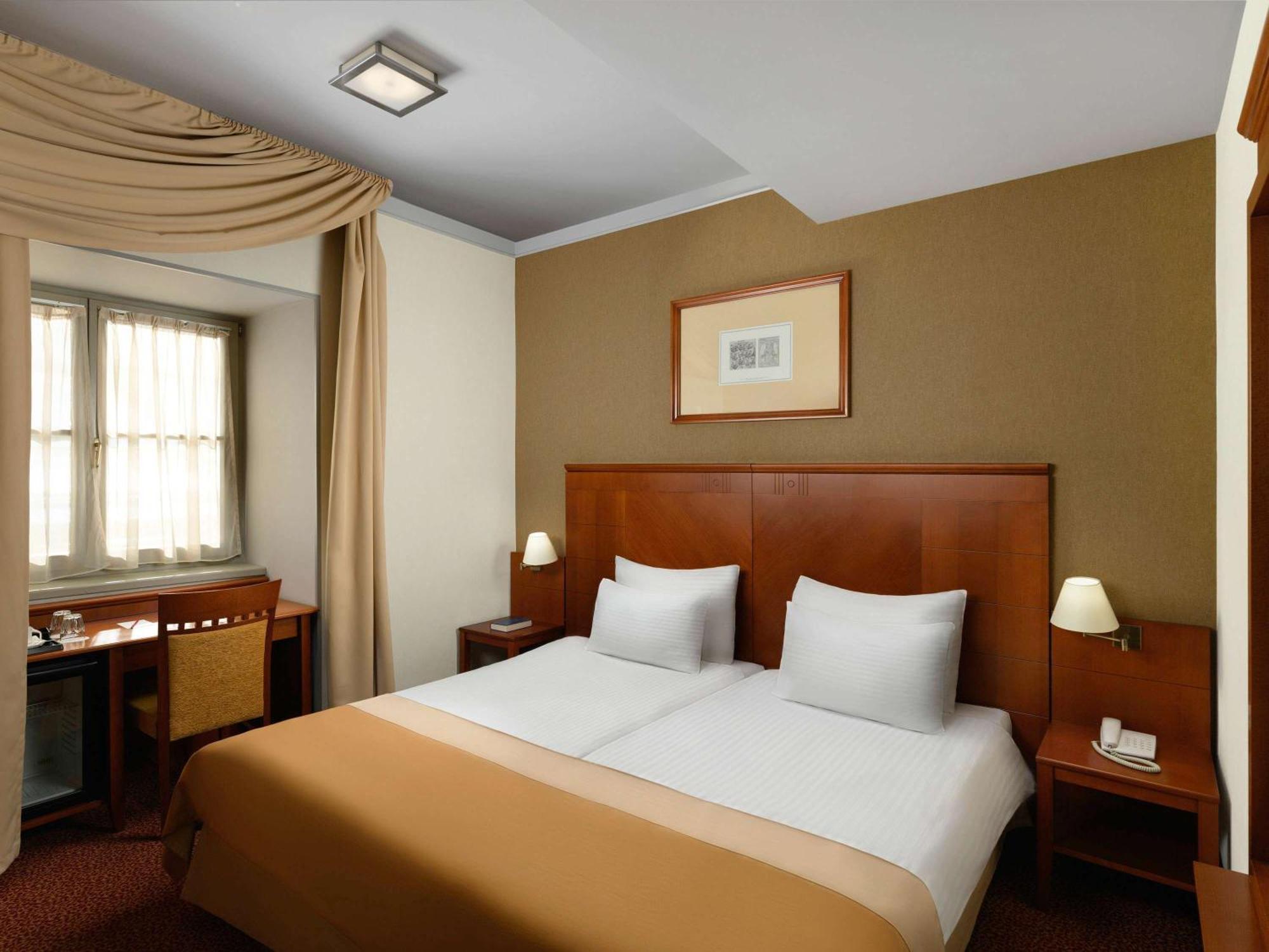 Mercure Szekesfehervar Magyar Kiraly 외부 사진