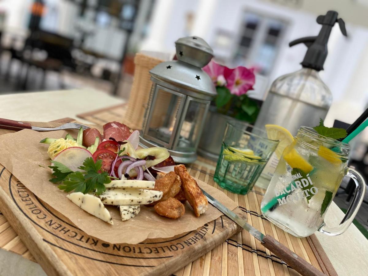 Mercure Szekesfehervar Magyar Kiraly 외부 사진